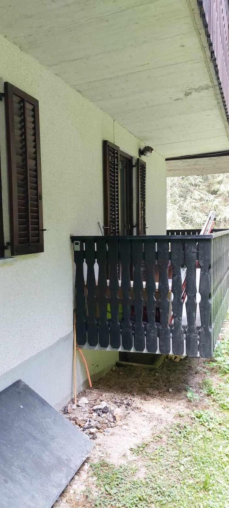 Apartma Anja Zgornje Gorje Екстериор снимка